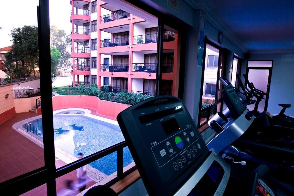 Gemsuites Serviced Apartments State House Найроби Экстерьер фото