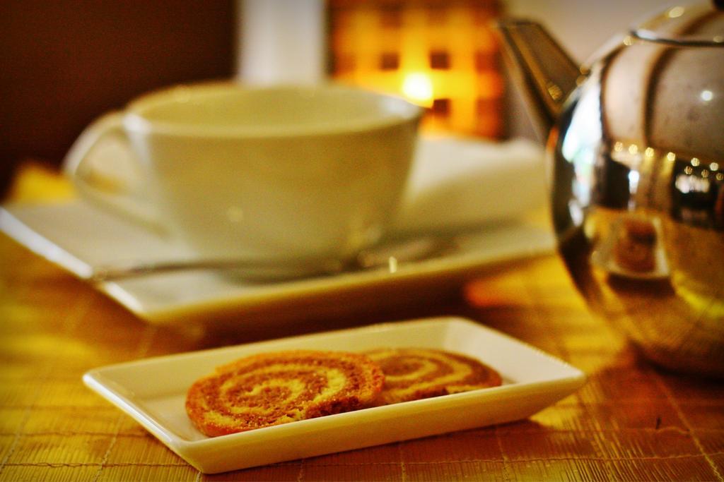 Gemsuites Serviced Apartments State House Найроби Экстерьер фото